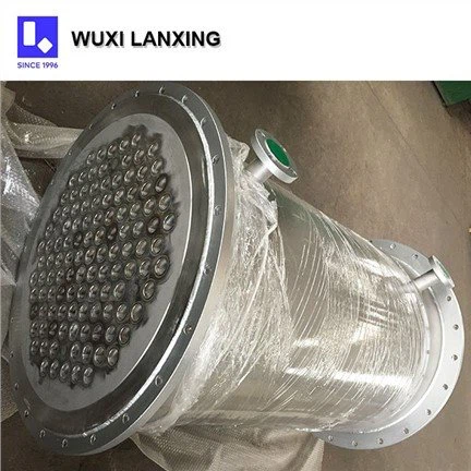 Титанов корпус и тръбен топлообменник